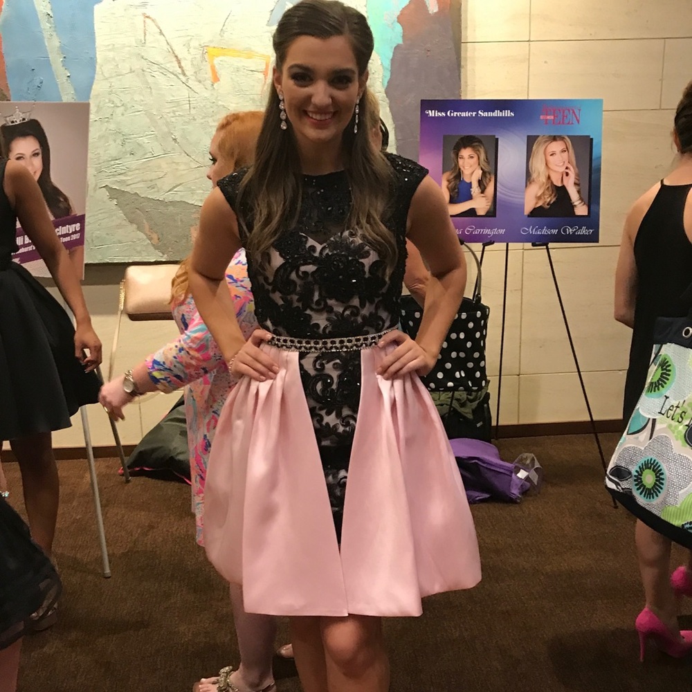 Black & light pink cocktail dress!